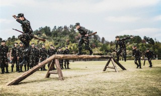 400分二本军校有什么（400分二本军校有什么哪个军校录取分数最低）