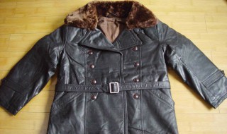 皮衣放久发霉了怎么办 皮衣放久发霉了怎么办啊