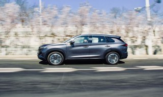 传祺gs4的无线充电在哪个位置（传祺gs4手机无线充电功能在哪）