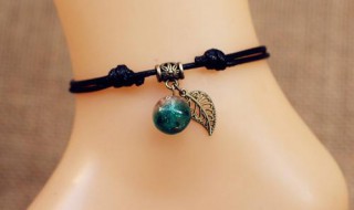 女生手上带铃铛有什么忌讳（女生手上带铃铛什么意思）