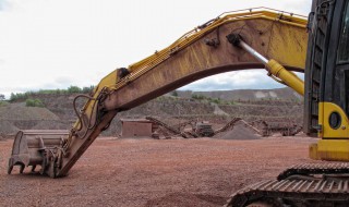 开釆石头用什么设备 开石头机器