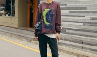 圆领卫衣搭配女士（圆领卫衣搭配女士）