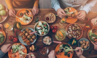 不吃晚餐能抚平小肚子吗（不吃晚餐能抚平小肚子吗图片）