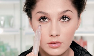 消除黑眼圈小技巧 消除黑眼圈小技巧视频