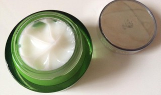 用睡眠面膜之前要用什么护肤 用睡眠面膜之后还需要用什么