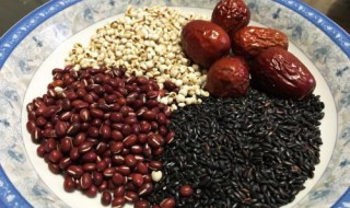 黑米适合和什么一起吃（黑米适合和什么一起吃减肥）