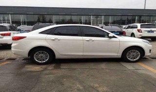 福睿斯电瓶型号（福特福睿斯电瓶型号）