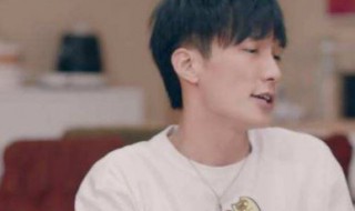 爱情公寓赵海棠扮演者是谁（爱情公寓赵海棠扮演者是谁啊）