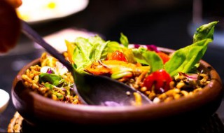 唯有美食不可辜负什么意思 唯有美食不可辜负意思下一句