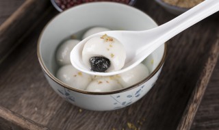煮汤圆用冷水还是热水 速冻汤圆冷水下锅还是热水下锅