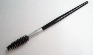 睫毛刷干了怎么办 睫毛刷干了怎么办才能变软