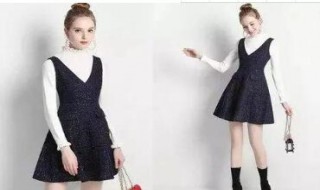 背心裙可以搭配v领内搭吗（背心裙怎么内搭）