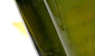 肌底液和精华液有什么区别（精华肌底液和精华的区别）