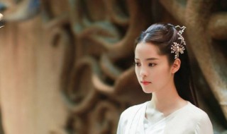 洛璃的真实身份是什么（洛璃的真实身份是什么动漫）