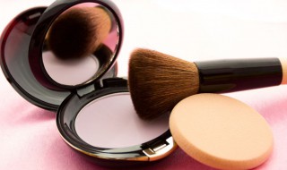 隔离霜和粉底液区别 隔离霜和粉底液区别?都要用吗