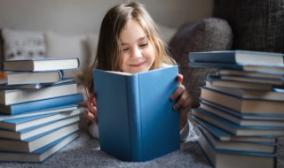 黄昏的唯美句子简短（黄昏的唯美句子简短发朋友圈）