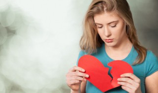 发朋友圈表示心堵的句子（心里堵说说发朋友圈）