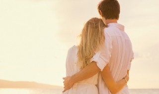 关于陪伴的唯美短句爱情 爱情陪伴的句子唯美短句