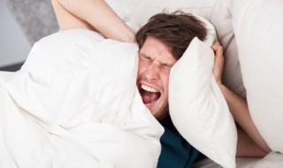 失眠等天亮的伤感说说朋友圈 失眠终于熬到天亮朋友圈说说