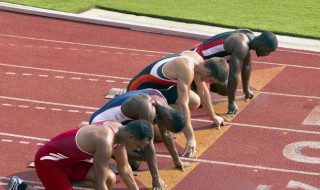 短跑的技巧与正确姿势(50米短跑的技巧与正确姿势)