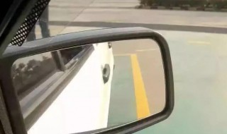 科二倒库调车身方法 科二倒车入库调整车身技巧