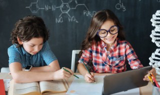 close的对应词（close的对应词或反义词）