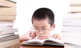 10岁男孩叛逆固执怎么教育（10岁男孩叛逆固执怎么教育因甲方不付工程款导致的损失）