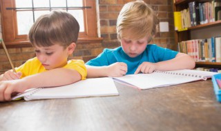 穴的组词 究的组词