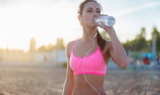 怎么快速减肥20斤7天 怎么快速减肥20斤7天运动