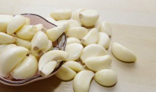 大量大蒜的储存方法 大量大蒜的储存方法是什么