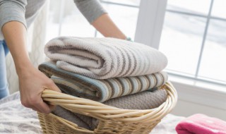 扔衣服转运 扔衣服转运身弱的人做善事