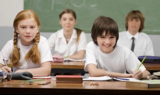 鬓组词（缤组词）