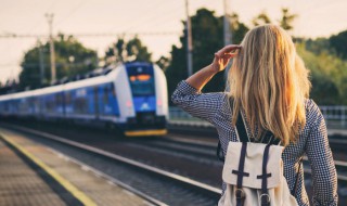 火车没赶上怎么办（晚点造成的下一班火车没赶上怎么办）