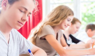 傲怎么组词（傲怎么组词语和拼音）