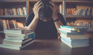 硬怎么组词（硬怎么组词语 二字）