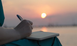 找一段人生感悟的话（关于感悟人生的一段话）