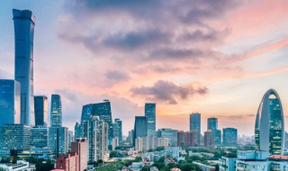 城南以南不再蓝城北以北不再美意思 城南以南不再蓝城北以北不再美城中从此不再挤什么意思