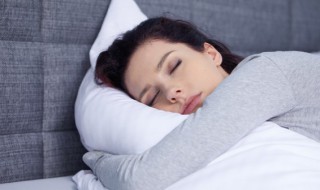 梦见拾到了钱什么意思 梦见拾到了钱什么意思梦见拾到钱后被追