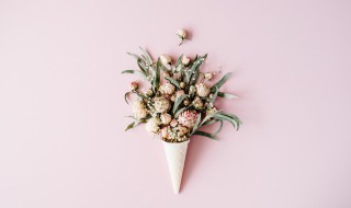 梦见花枯萎了是什么意思（梦见花枯萎了是什么意思啊）