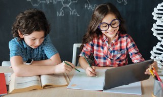 锷怎么读（镶怎么读）