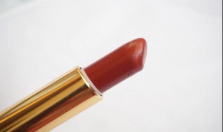 一支口红可以用多久（女生一支口红可以用多久）