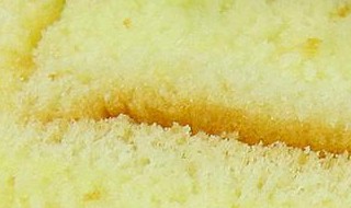 蛋糕胚怎样才能做的松软（蛋糕胚怎样做才蓬松）