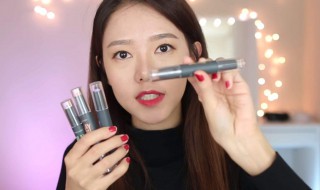 遮瑕笔和遮瑕膏的区别 遮瑕膏和遮瑕笔哪个遮瑕效果好