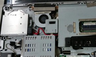 一体机怎么拆开后壳 一体机怎么拆开后壳