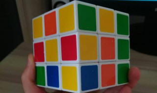 魔方打乱了再也拼不回来了怎么办（魔方打乱了再也拼不回来了怎么办视频）