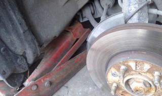 马自达6换后轮支撑哪里(马自达6前轮轴承更换)