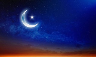 以月亮为主题写一个比喻句（以月亮为主题写一个比喻句三年级）