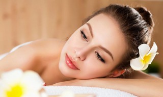 精华素怎么用使用顺序（精华素的使用顺序）