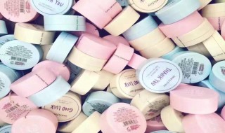 用了定妆粉后如何补妆（定妆粉可以用来补妆吗）