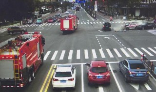追尾都是后车的责任吗（追尾是不是都是后车责任）